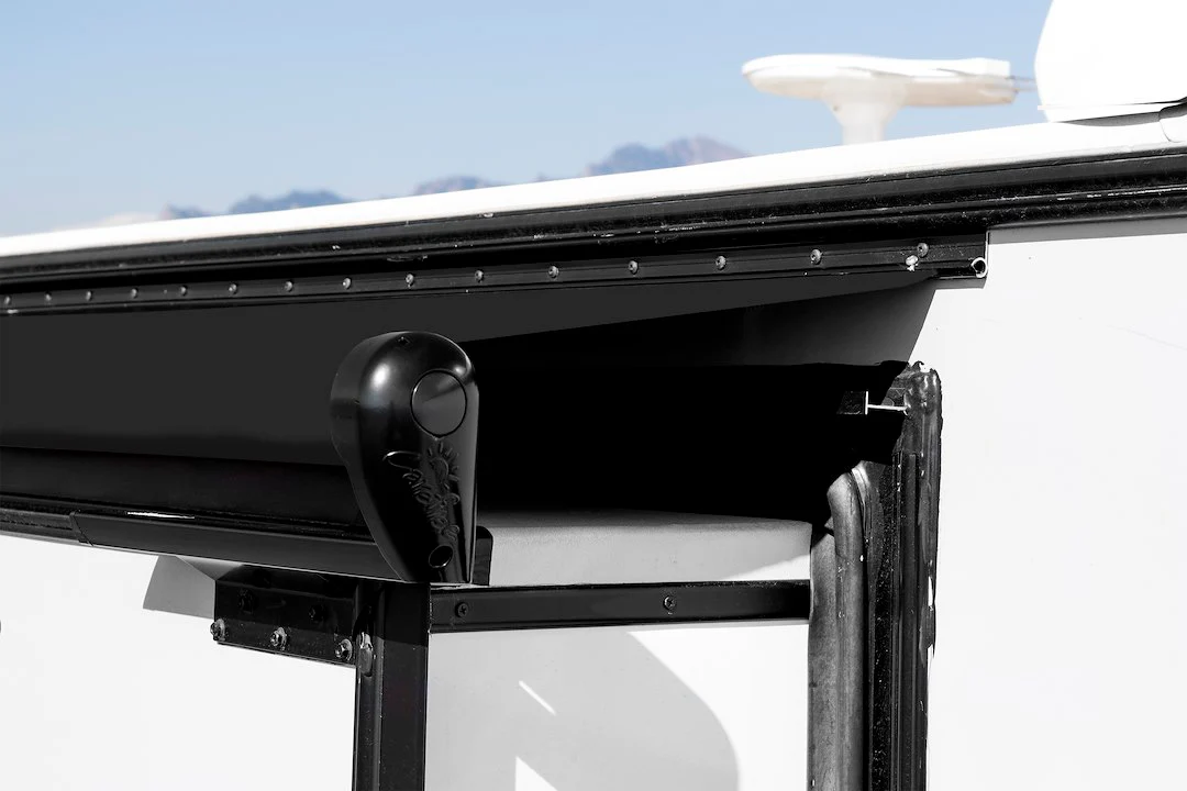 ImageServerAPI_388da7ab-1981-4fa1-a17f-c2e8d8f1acc3.webp Carefree RV HI1740000TR RV Slide-Out Automatic Awning , White Solid